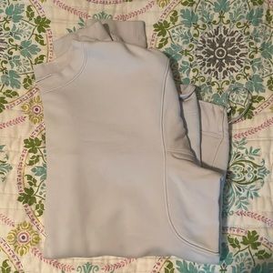 Lululemon Women’s Size 6 Light Blue Crew Neck